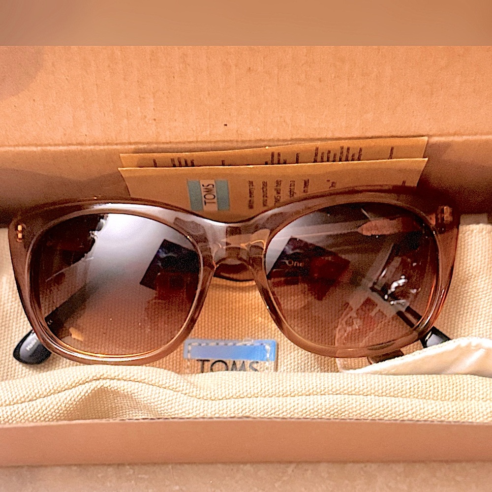 Toms Kitty Brown Sunglasses